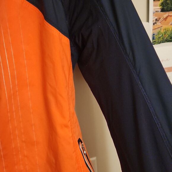 Lululemon Women's "Get Up & Glow" Orange & Black Activewear Jacket Size 6 - Picture 7 of 11
